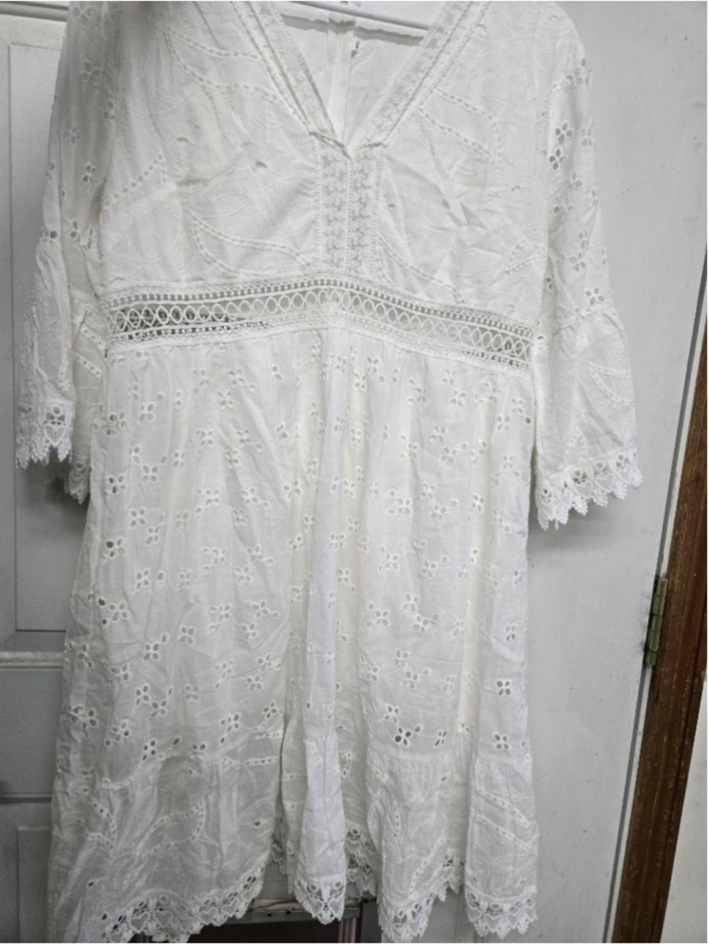 Women's Boho Dress White Eyelet Mini Dress XL - Picture 3 of 9